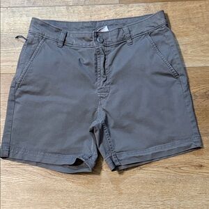 Columbia Women’s Flat Front Shorts in Dark Gray